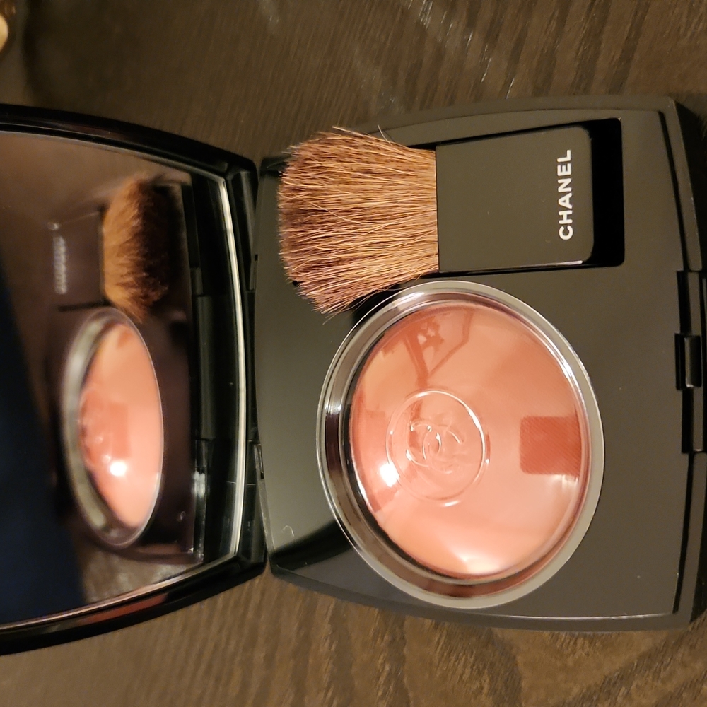 Chanel Rouge Profond Blush